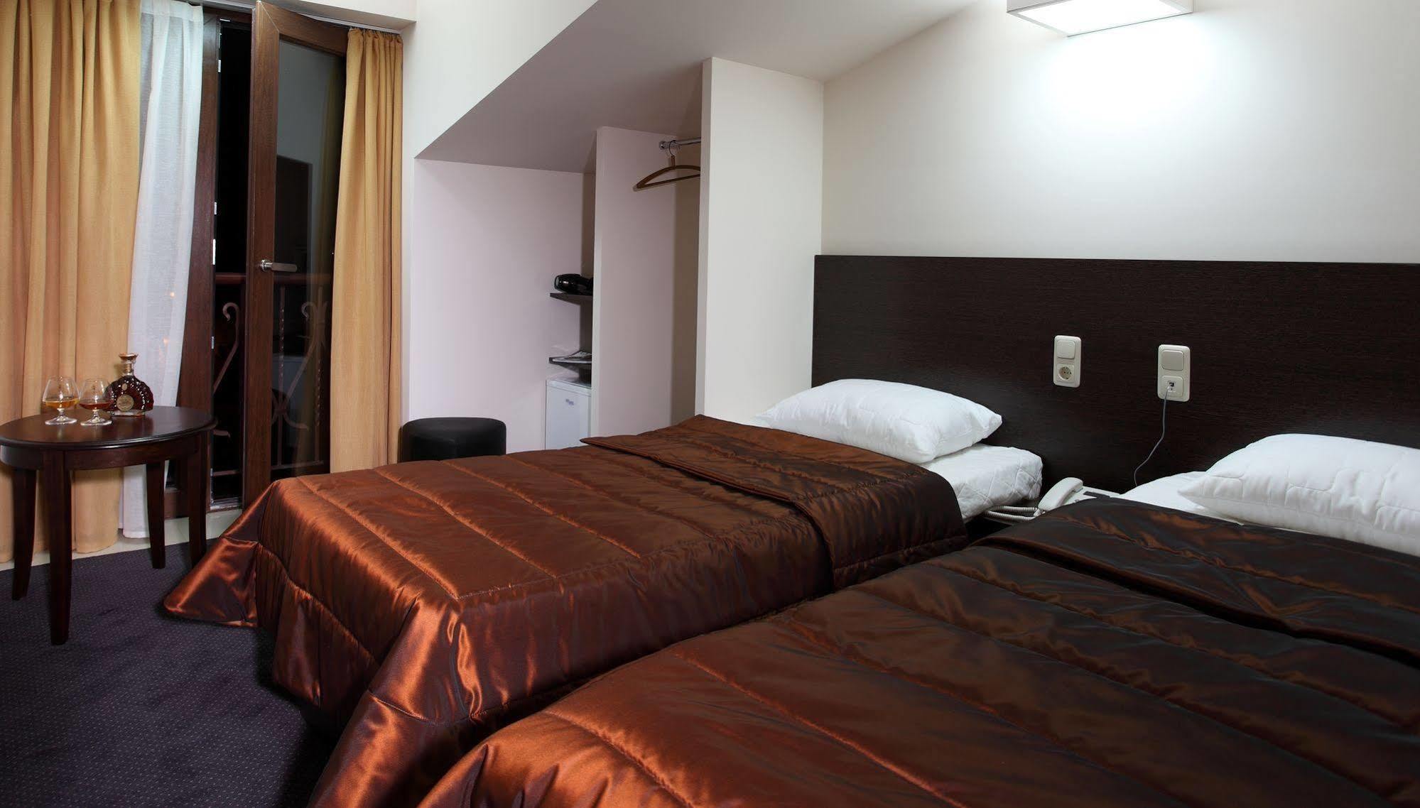 Cascade Hotel Yerevan Exterior photo